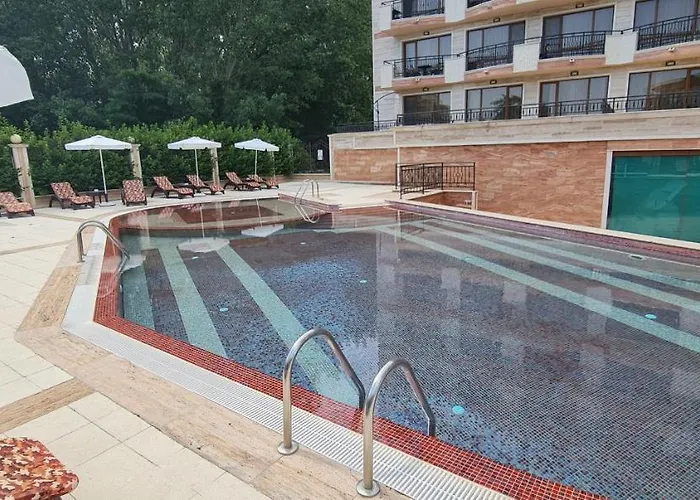 Dimi's River Park Apartment *