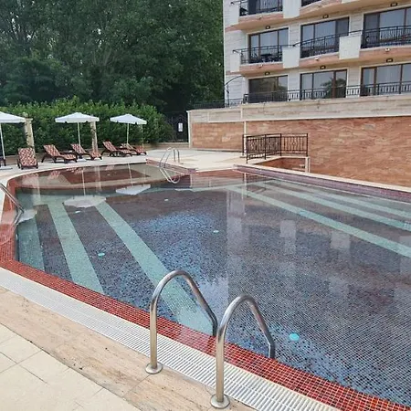 Dimi's River Park Appartement *